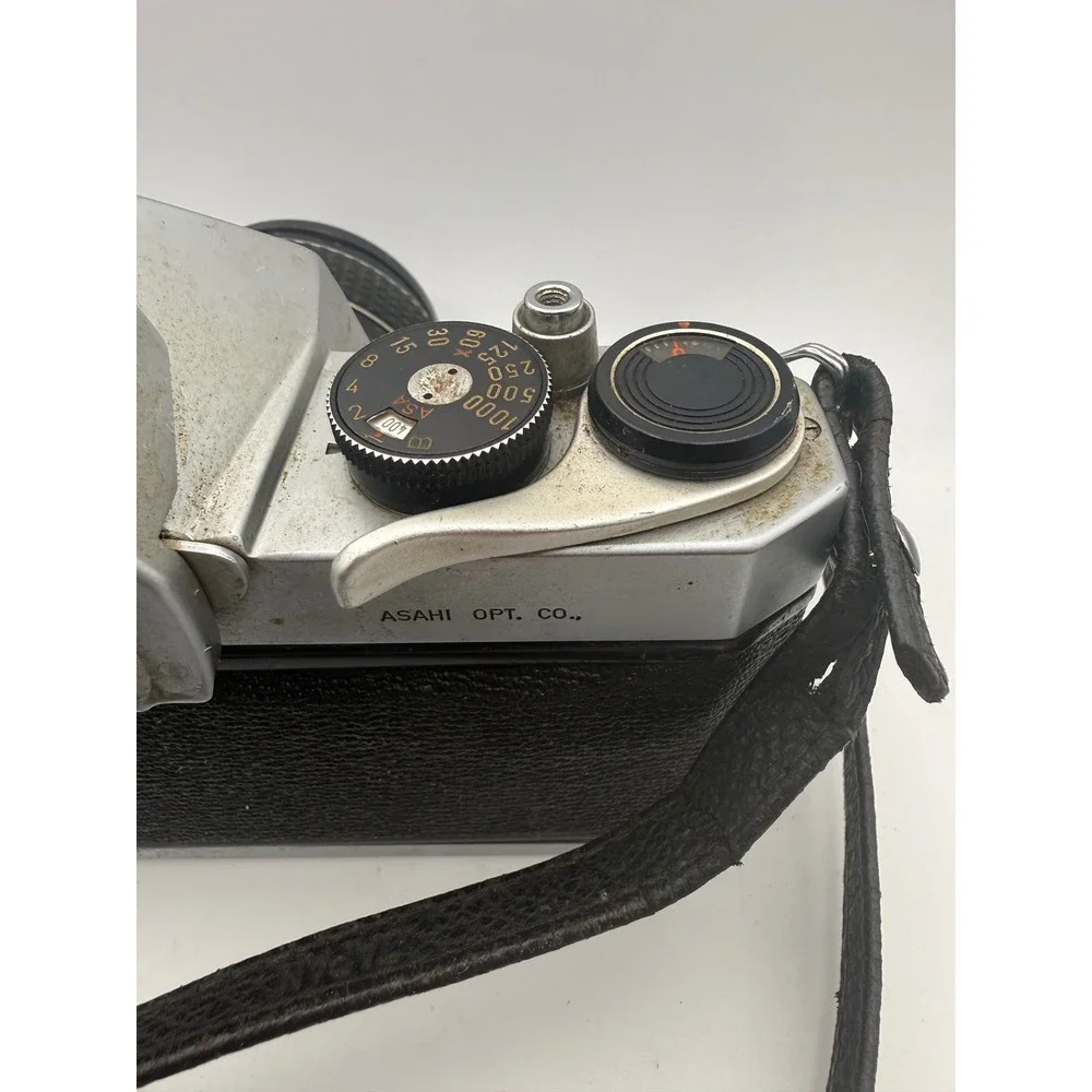 Honeywell Pentax SP 1000 35mm SLR Film Camera with SMC Takumar 55mm f2 Lens